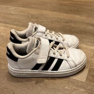 Adidas Kids White and Black Strap Sneakers